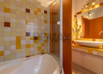Villa Via Morande, 10 
 Lozzolo, Lozzolo - foto 49
