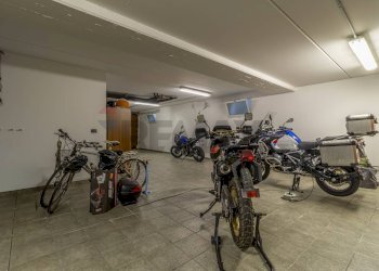 Villa Via Morande, 10 
 Lozzolo, Lozzolo - foto 60