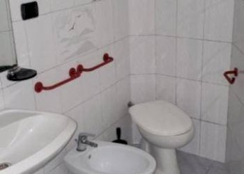 Trilocale Genova (zona Staglieno) - foto 8