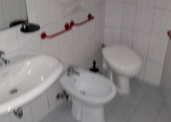 Trilocale Genova (zona Staglieno) - foto 13