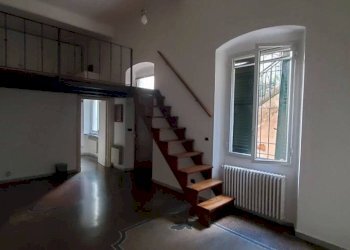 Trilocale Genova (zona Staglieno) - foto 23