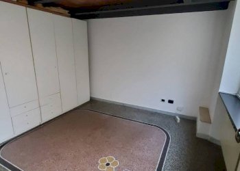 Trilocale Genova (zona Staglieno) - foto 25