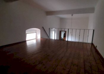 Trilocale Genova (zona Staglieno) - foto 31