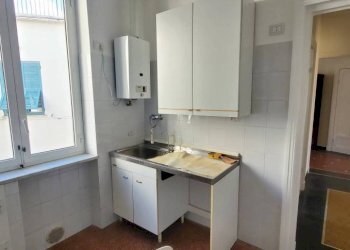 Trilocale Genova (zona San Fruttuoso) - foto 8