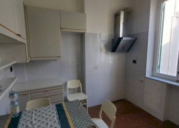 Trilocale Genova (zona San Fruttuoso) - foto 40