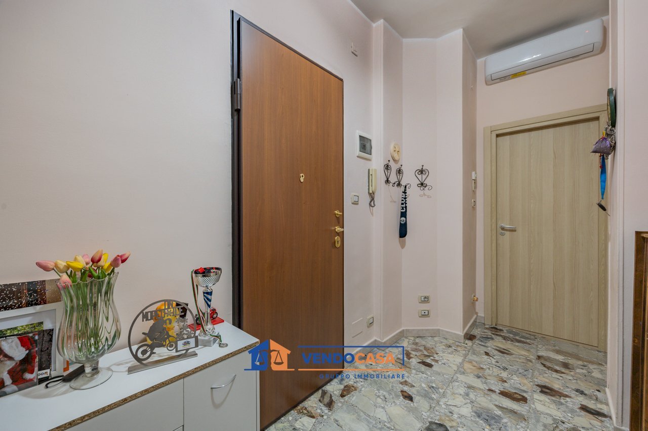 Three-room apartment Vinovo - photo 3