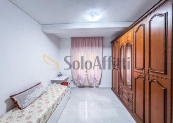 Camera - Bilocale Via Saverio Altamura, Napoli (zona Arenella) - foto 4