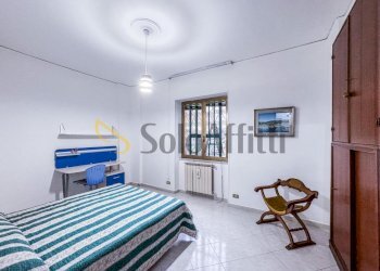 Camera - Bilocale Via Saverio Altamura, Napoli (zona Arenella) - foto 14