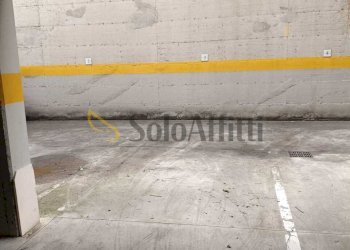 posto auto.jpeg - Quadrilocale Piazza Monsignor Lionello Berti 20, Roma - foto 15