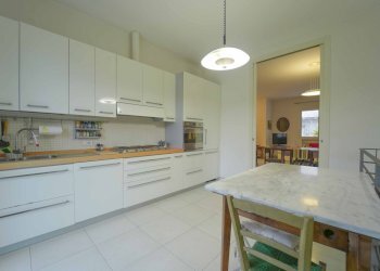 cucina piano terra.jpg - Quadrilocale Verucchio - foto 7