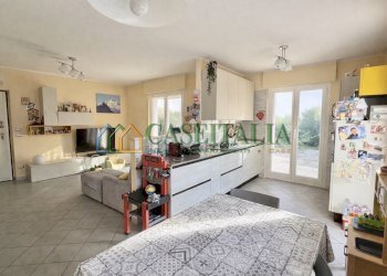 SOGGIORNO - Trilocale Vicolo chianale  29, Rosta - foto 5