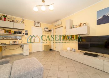 SOGGIORNO - Trilocale Vicolo chianale  29, Rosta - foto 15