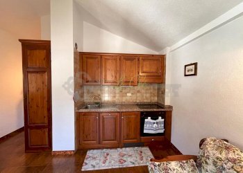 AFFITTO MORGEX: zona giorno con cucina - Two-room apartment Morgex - photo 3