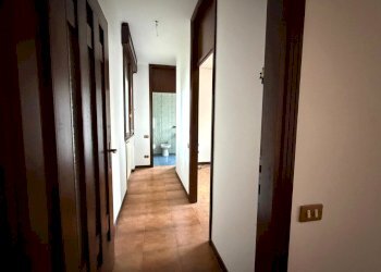 WhatsApp Image 2026-01-29 at 16.50.22 (4).jpeg - Bilocale Rovigo - foto 8