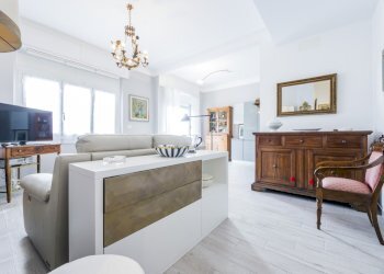 IMG_8556.jpg - Appartamento Corso Europa, Genova (zona Quarto) - foto 1