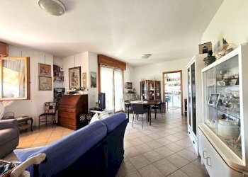 5.jpg - Trilocale VIA ROSARIO LIVATINO 3, Nettuno - foto 4