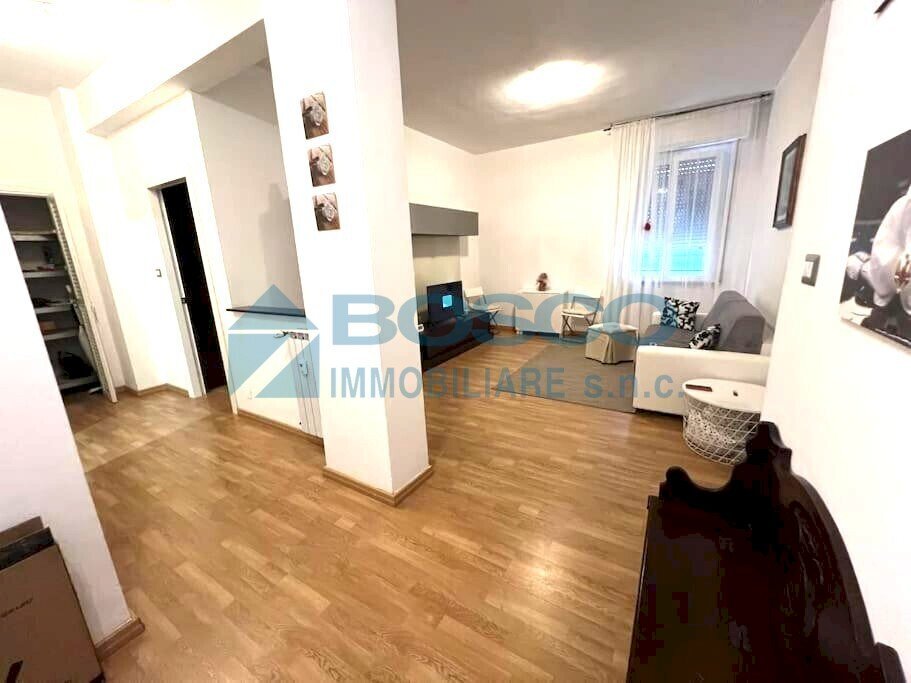 9.jpg - Trilocale Via Gio Batta Casoni, La Spezia - foto 1