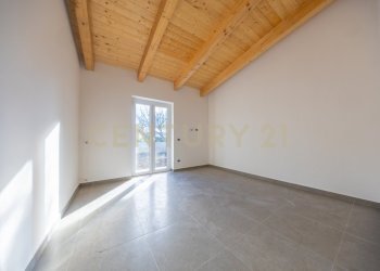 IMG_6395.JPG - Three-family Villa Via Basento 4, Aprilia - photo 4