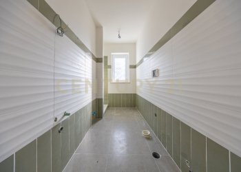 IMG_6393.JPG - Three-family Villa Via Basento 4, Aprilia - photo 9