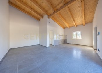 IMG_6455.JPG - Three-family Villa Via Basento 4, Aprilia - photo 6