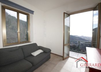 2.1 SALA.JPG - Appartamento VIA MONTE TIMONE  7C, Genova (zona Sestri Ponente) - foto 6