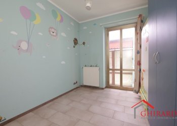 5.1 CAMERA2.JPG - Appartamento VIA MONTE TIMONE  7C, Genova (zona Sestri Ponente) - foto 18