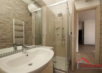 6.2 BAGNO.JPG - Appartamento VIA MONTE TIMONE  7C, Genova (zona Sestri Ponente) - foto 22