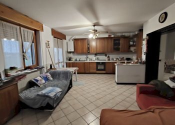 cucina-pranzo - Quadrilocale via delle rose, Castel San Giovanni - foto 1