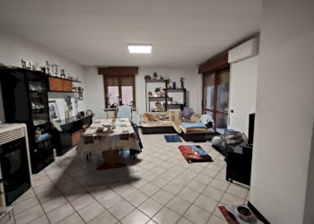 sala - Quadrilocale via delle rose, Castel San Giovanni - foto 9