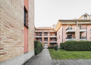 Trilocale Via Andrea Costa, Rho - foto 24