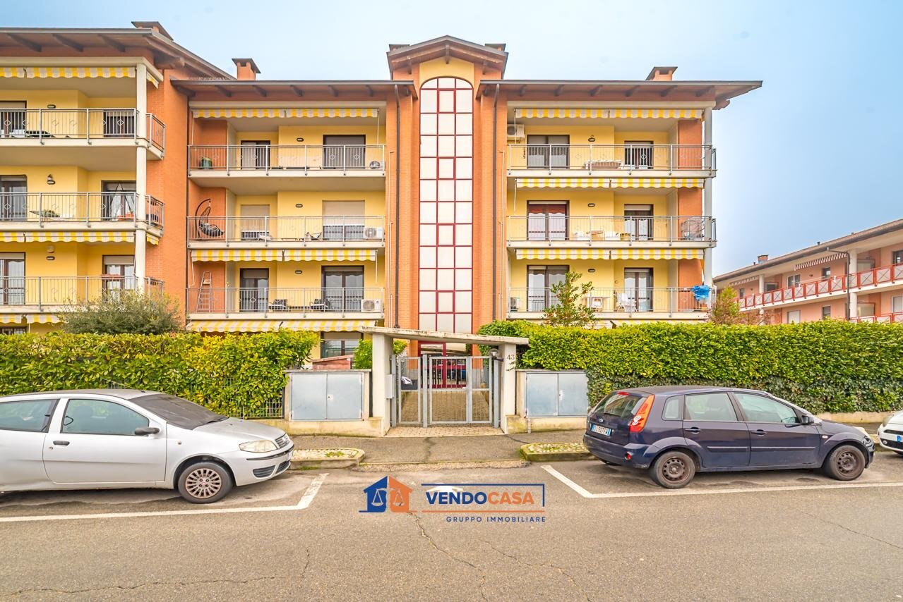 Three-room apartment Carmagnola - photo 1