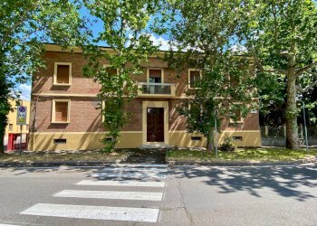 Bilocale Stazione treni, Modena, Modena (zona Circoscrizione 1) - foto 5