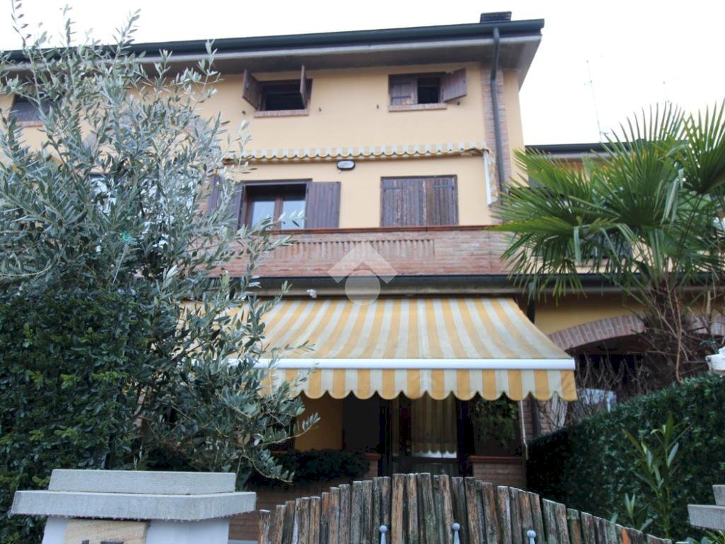 Three-room apartment Via Canale, Casalgrande - photo 2