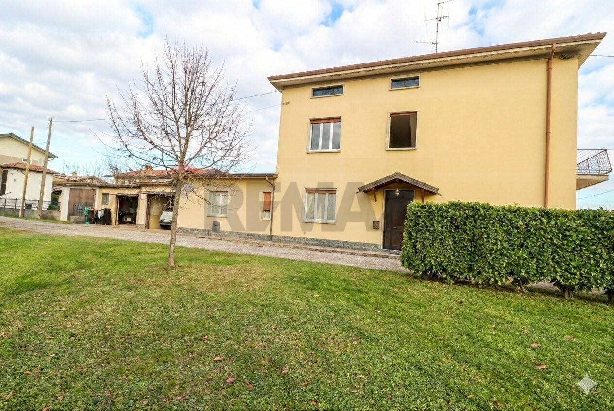 Small Villa via solaro, 2 
 Brembate di Sopra, Brembate di Sopra - photo 1