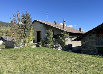 Casa Colonica Località Charrere, 7, Verrayes - foto 1