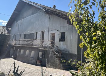 Casa Colonica Località Charrere, 7, Verrayes - foto 3