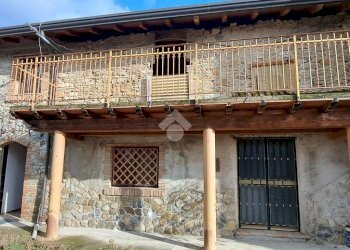 Casa semi indipendente Str. Val Sporzana, Fornovo di Taro - foto 1