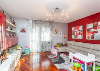 Four-room apartment Via Sandro Botticelli, Torino (neighborhood Rebaudengo) - photo 2
