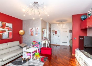 Four-room apartment Via Sandro Botticelli, Torino (neighborhood Rebaudengo) - photo 1