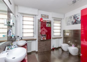 Four-room apartment Via Sandro Botticelli, Torino (neighborhood Rebaudengo) - photo 22