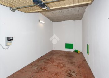 Four-room apartment Via Sandro Botticelli, Torino (neighborhood Rebaudengo) - photo 27