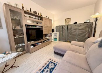 Two-room apartment Via E. Toti, Abbiategrasso - photo 11