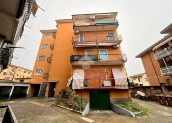 Two-room apartment Via E. Toti, Abbiategrasso - photo 15