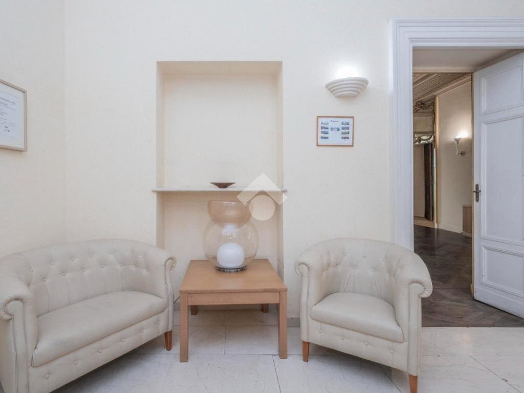 Appartamento Via carlo alberto, Torino (zona Centro) - foto 3