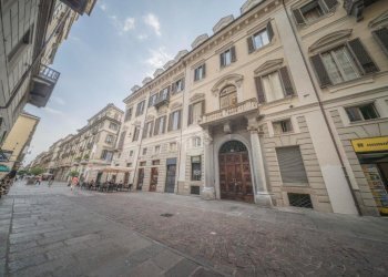 Appartamento Via carlo alberto, Torino (zona Centro) - foto 2