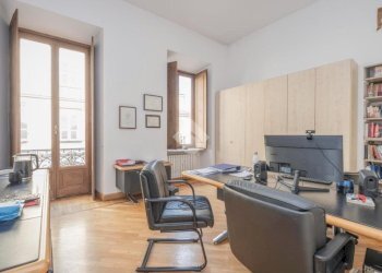 Appartamento Via carlo alberto, Torino (zona Centro) - foto 16