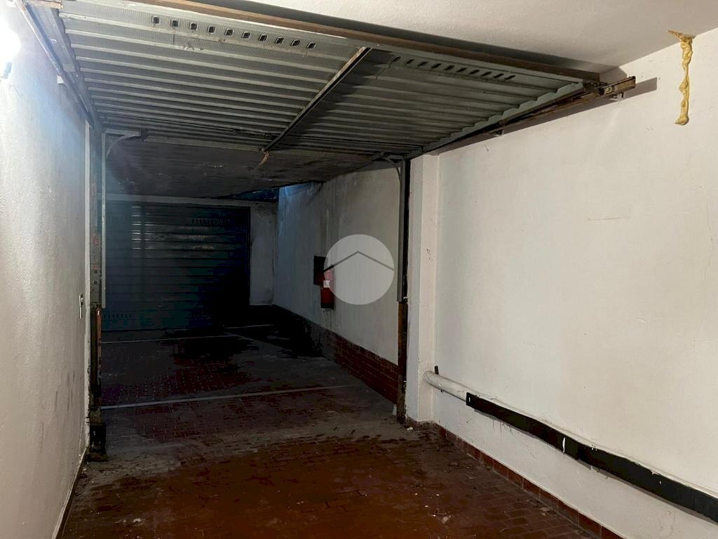 Box Via Lorenzo Perosi, Milano (neighborhood Lorenteggio) - photo 3