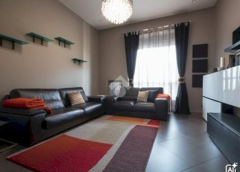 Appartamento Piazza De Amicis, Torino (zona San Salvario) - foto 10