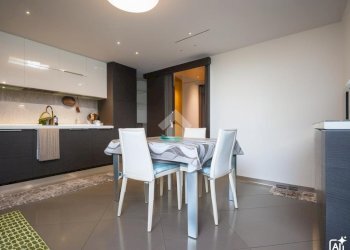 Appartamento Piazza De Amicis, Torino (zona San Salvario) - foto 12