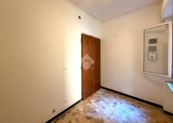 Quadrilocale Via Marco Giuseppe Compagnoni, Genova (zona Rivarolo) - foto 9